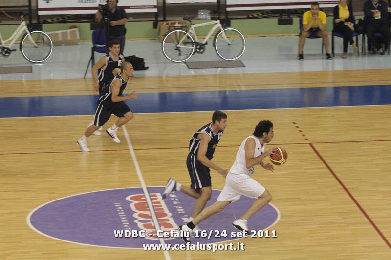 110921 basket 232_tn.jpg